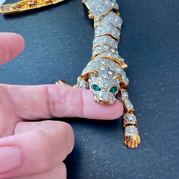 Glitzy, Sparkly Panther/Leopard Shoulder Brooch Eye Catcher! Over 7 inches long! - Picture 12 of 12